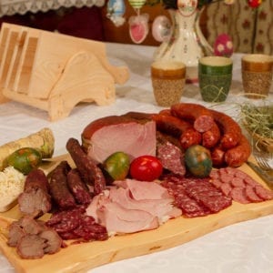 Kärntner-Bauernosterjause